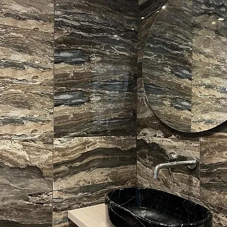 Loft * Σιρμιόνε
